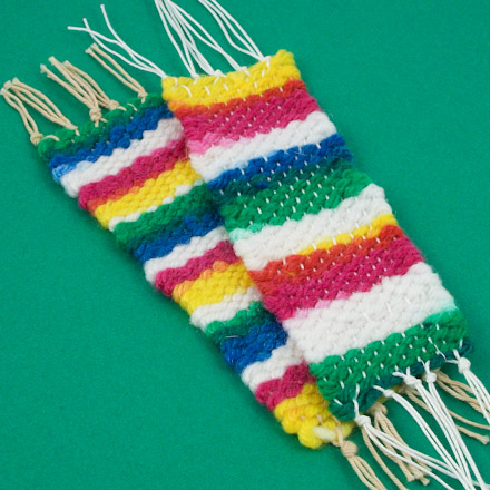 Craft project: Handwoven bookmark